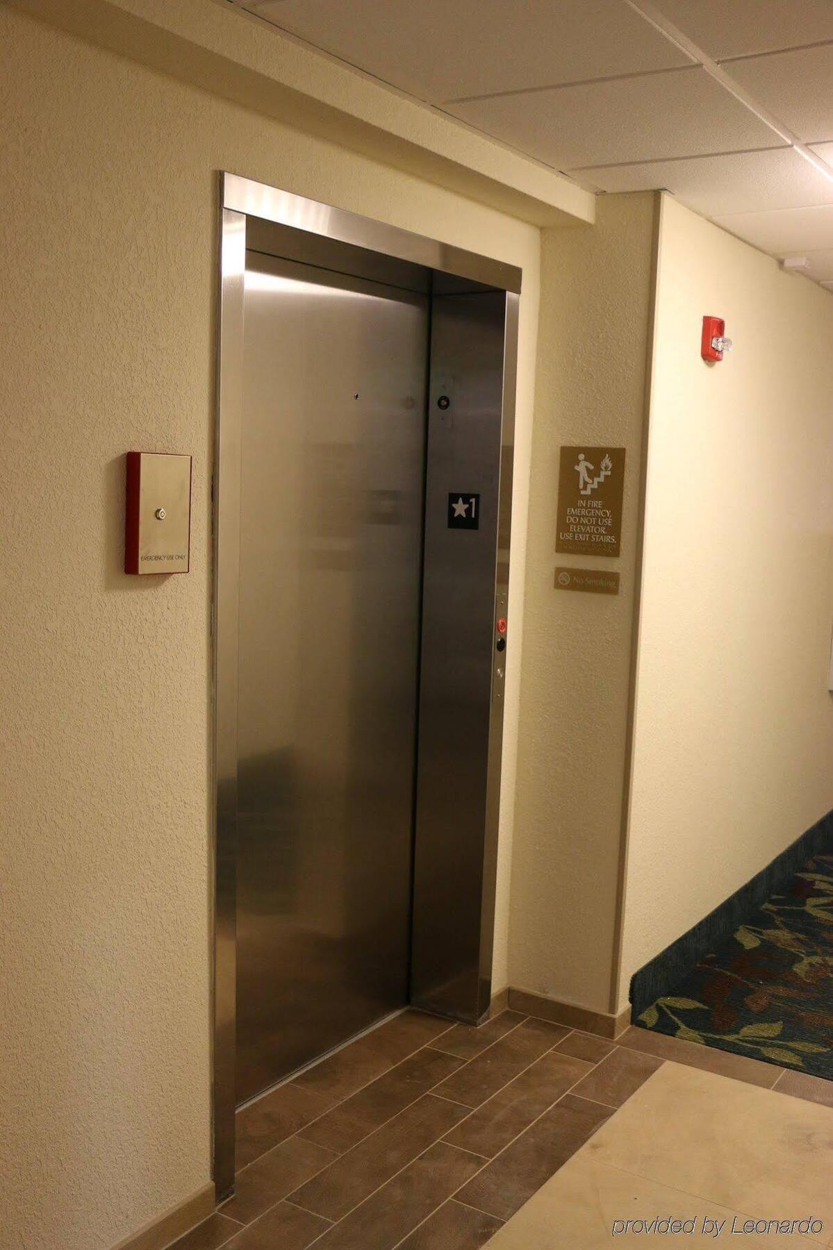 Candlewood Suites Bloomington By Ihg Buitenkant foto