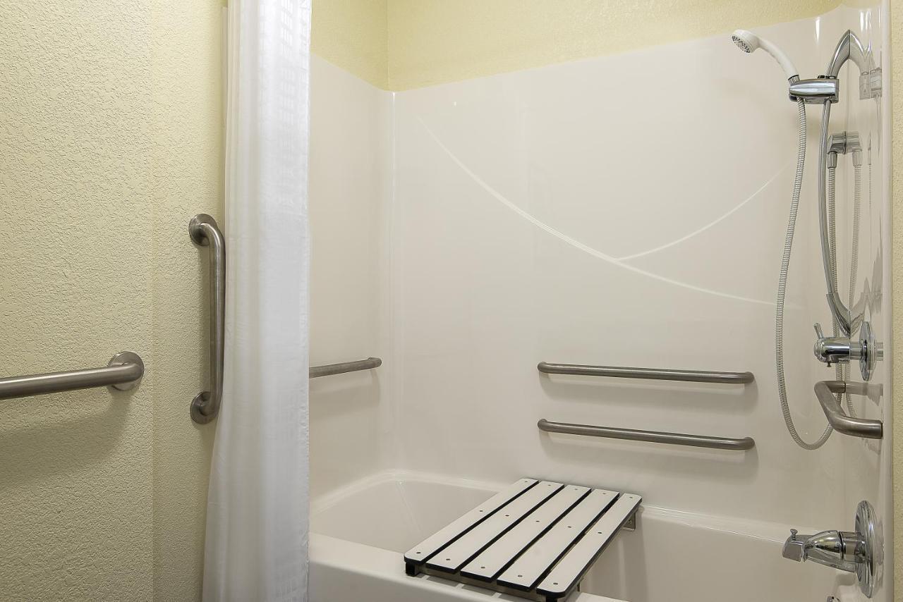 Candlewood Suites Bloomington By Ihg Buitenkant foto